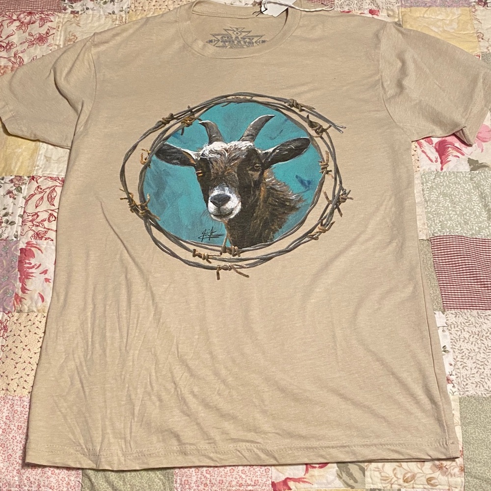 Crazy Train Tan Goat Graphic Tee Small. NWT